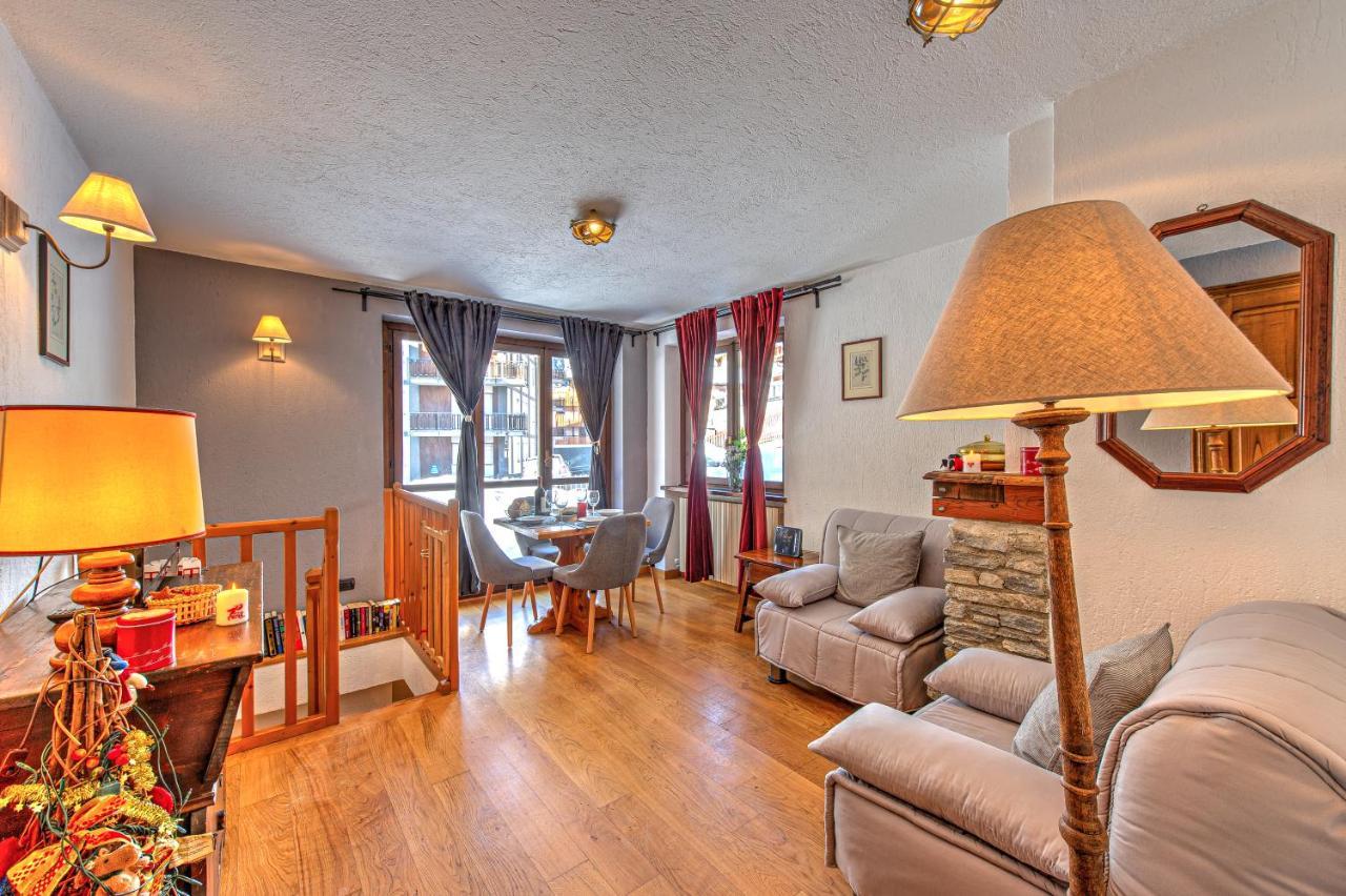 Apartament Casa Julie - Accogliente Rifugio Nella Quiete - Cour 0157 Courmayeur Zewnętrze zdjęcie
