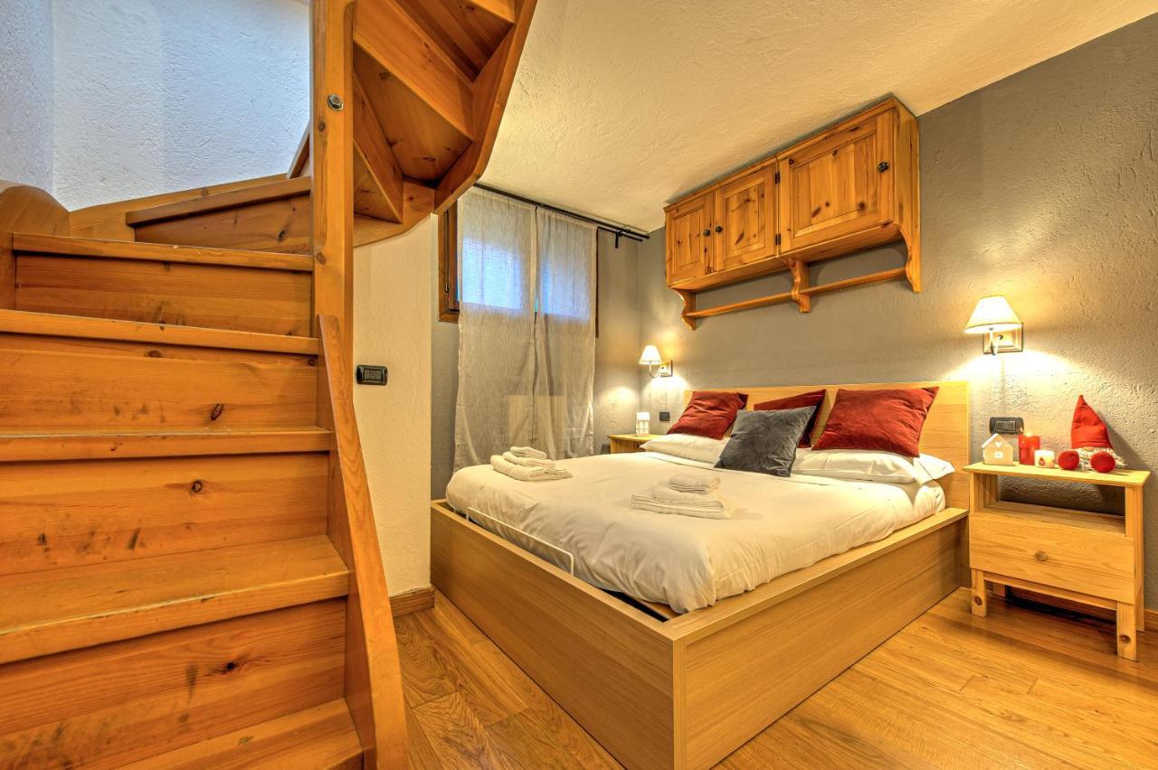 Apartament Casa Julie - Accogliente Rifugio Nella Quiete - Cour 0157 Courmayeur Zewnętrze zdjęcie
